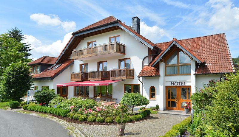 Imagen general del Rhön Hotel Sonnenhof - Restaurant and Café. Foto 1