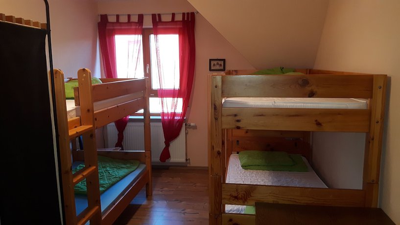 Imagen de la habitación del Rh&ouml;n-Indianer-Hotel. Foto 4