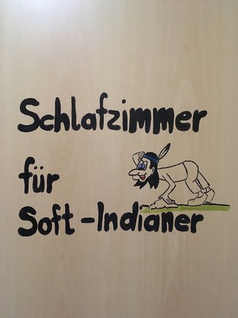 Imagen de los interiores del Rh&ouml;n-Indianer-Hotel. Foto 15