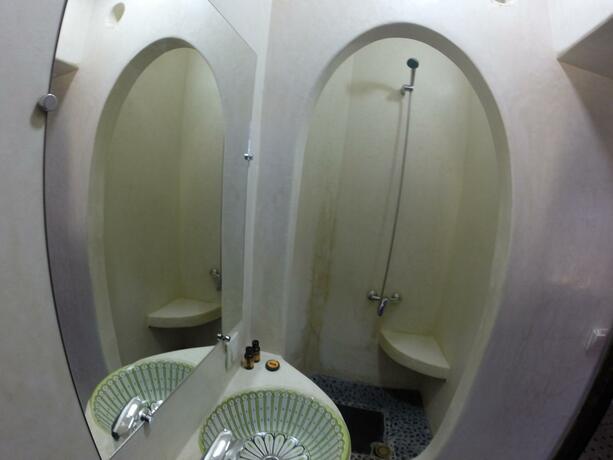 Imagen general del Riad Zaitouna Chaouen. Foto 15