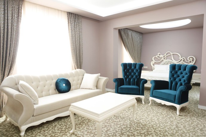 Imagen de la habitación del Rich Royal Hotel. Foto 6