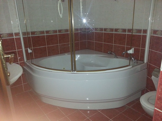 Imagen de la habitación del Rich Royal Hotel. Foto 13