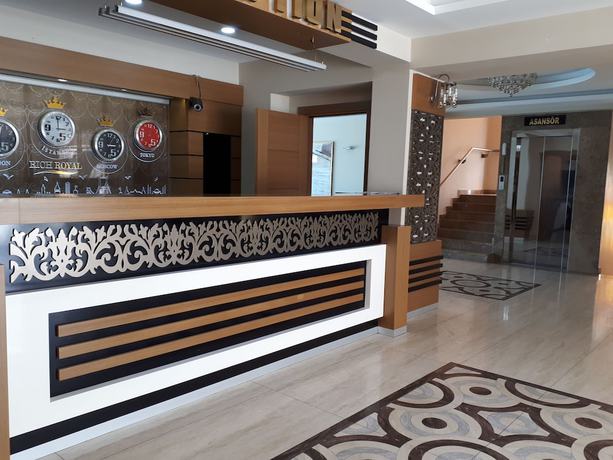 Imagen de los interiores del Rich Royal Hotel. Foto 20