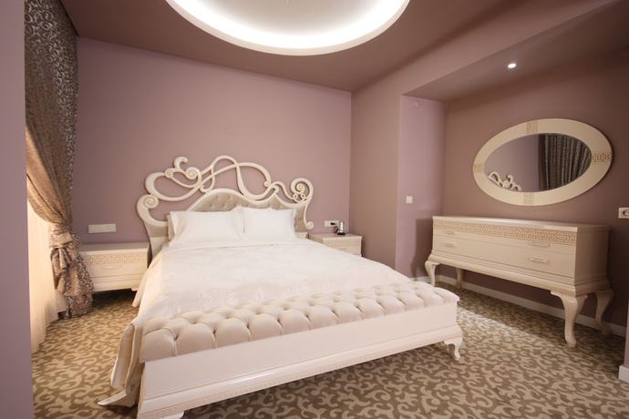 Imagen de la habitación del Rich Royal Hotel. Foto 18