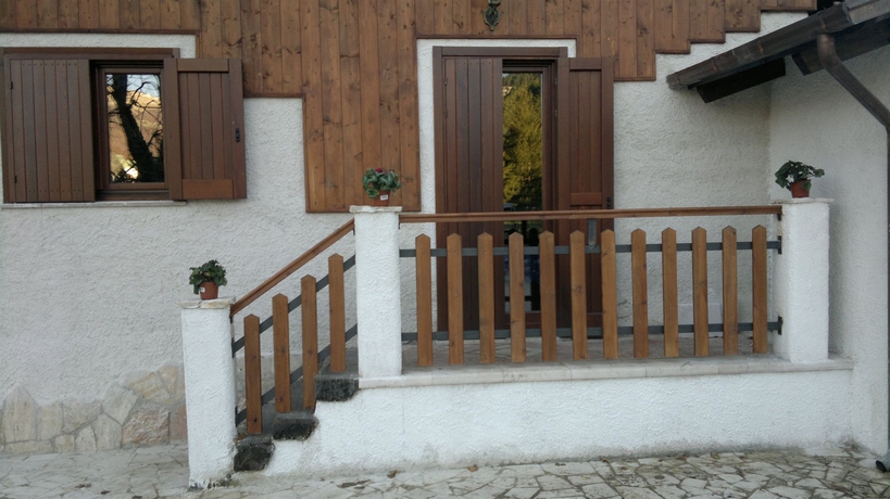 Imagen de los exteriores del Rifugio Del Pettirosso. Foto 12