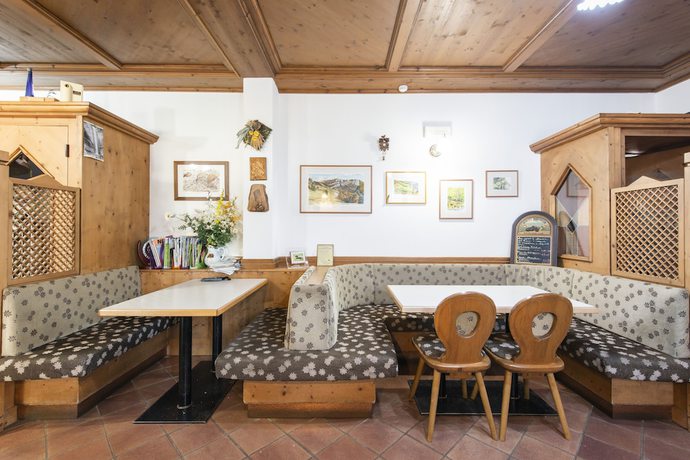 Imagen del bar/restaurante del Rifugio Monte Baldo. Foto 2