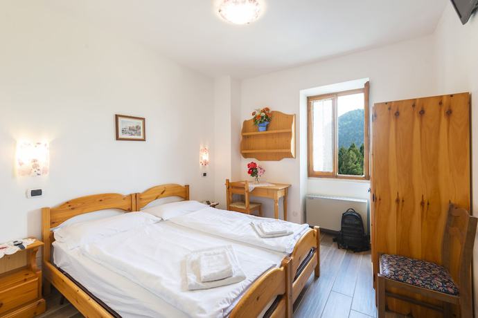 Imagen de la habitación del Rifugio Monte Baldo. Foto 12