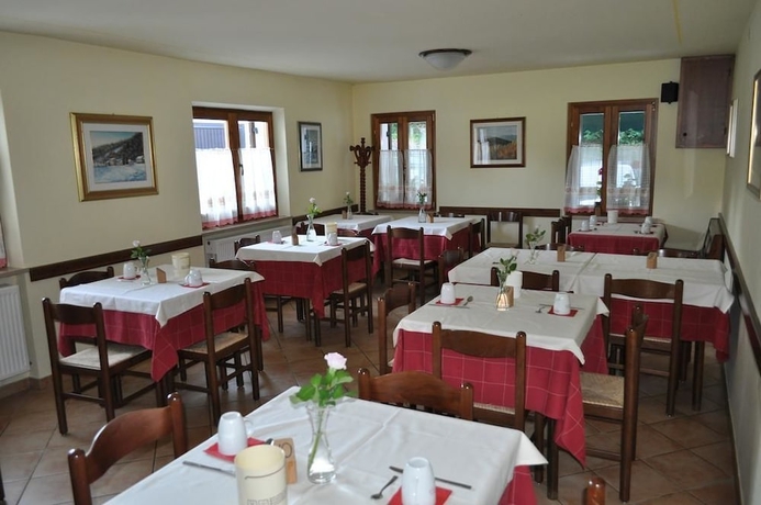 Imagen del bar/restaurante del Rifugio Pranolz. Foto 8