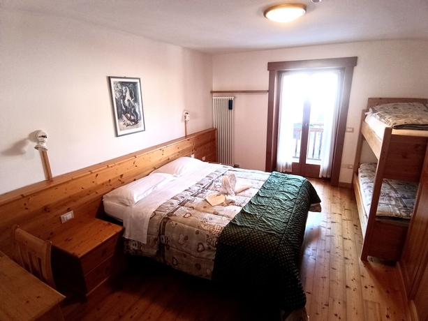 Imagen de la habitación del Rifugio Predaia ai Todesci. Foto 5