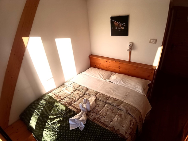 Imagen de la habitación del Rifugio Predaia ai Todesci. Foto 7