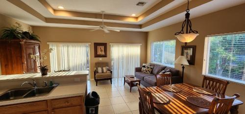 Imagen general del Right Direction Rentals. Foto 14
