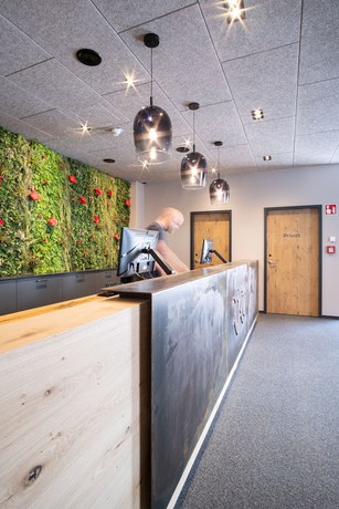 Imagen de los interiores del Riku Hotel G&ouml;ppingen. Foto 19
