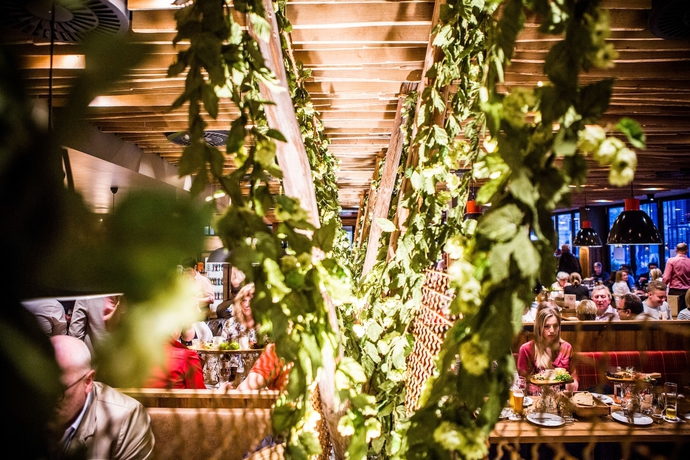 Imagen del bar/restaurante del Riku Hotel Ulm. Foto 10