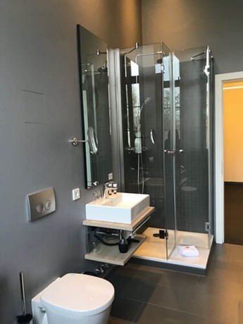 Imagen de la habitación del Ringhotel Schlosshotel Beuggen. Foto 11