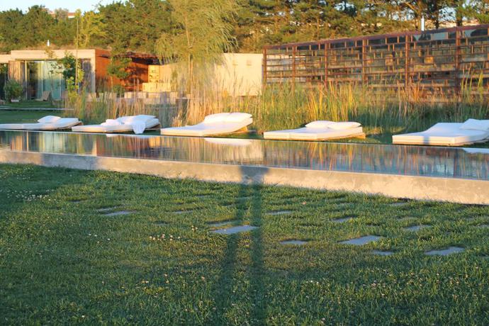 Imagen de los exteriores del Rio Do Prado. Foto 11