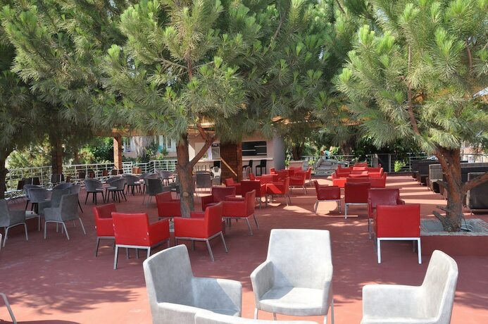 Imagen general del Rios Latte Beach Hotel. Foto 1