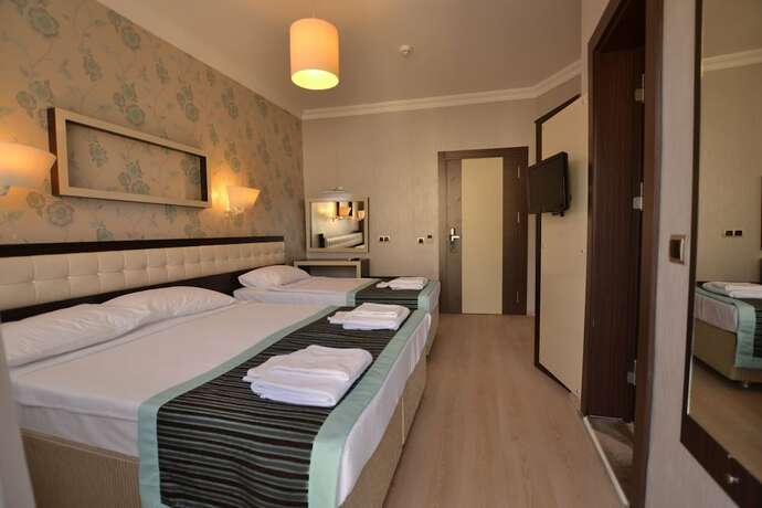 Imagen general del Rios Latte Beach Hotel. Foto 2