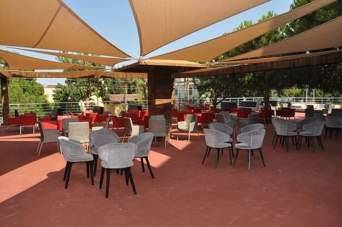 Imagen general del Rios Latte Beach Hotel. Foto 18