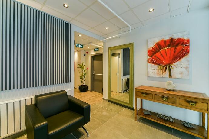 Imagen general del Rise Inn Hotel. Foto 16