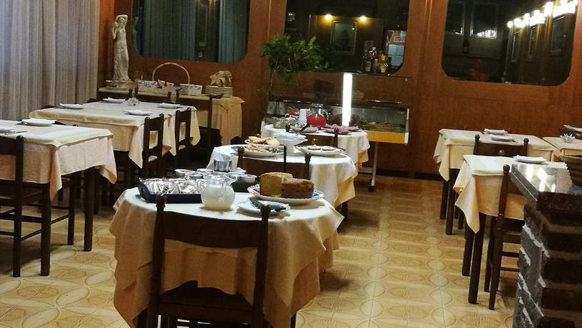 Imagen del bar/restaurante del Ristorante Albergo Roma. Foto 2