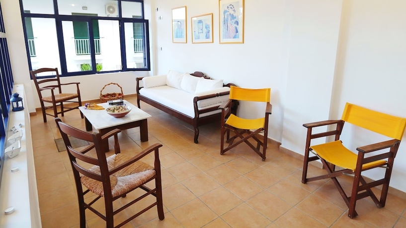 Imagen de los interiores del Ritsoni Studios. Foto 16