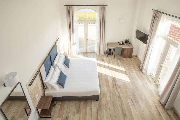 Imagen de la habitación del Riva Toscana Golf Resort and SPA. Foto 9
