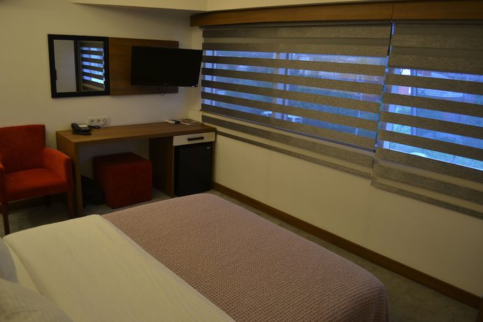 Imagen de la habitación del Rivada Hotel. Foto 14