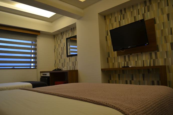 Imagen de la habitación del Rivada Hotel. Foto 17