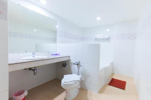 Imagen general del River Hotel. Foto 3