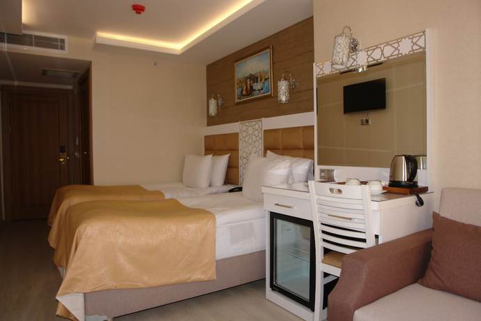 Imagen de la habitación del River Hotel, Fatih. Foto 14