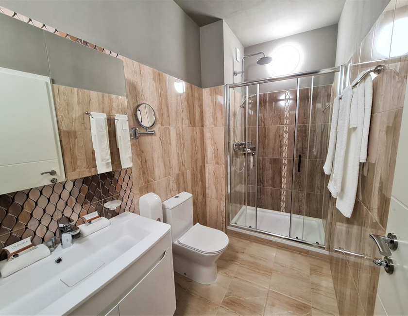 Imagen general del River Lodge, Viena. Foto 6
