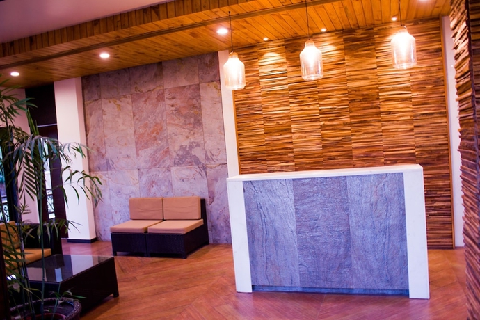 Imagen de los interiores del Riverarch Greenfields Resort. Foto 16