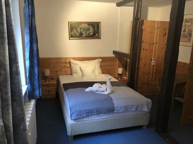 Imagen de la habitación del Riverside Inn. Foto 17