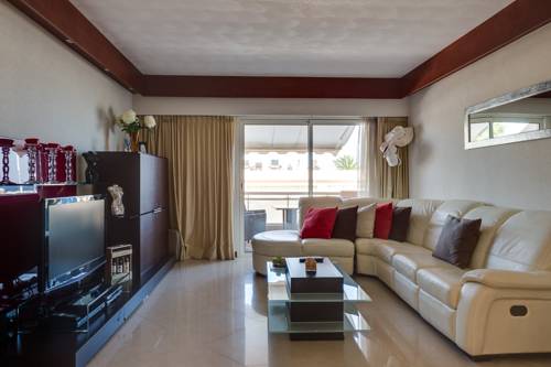 Imagen de la habitación del Riviera Beach Hotel. Foto 12