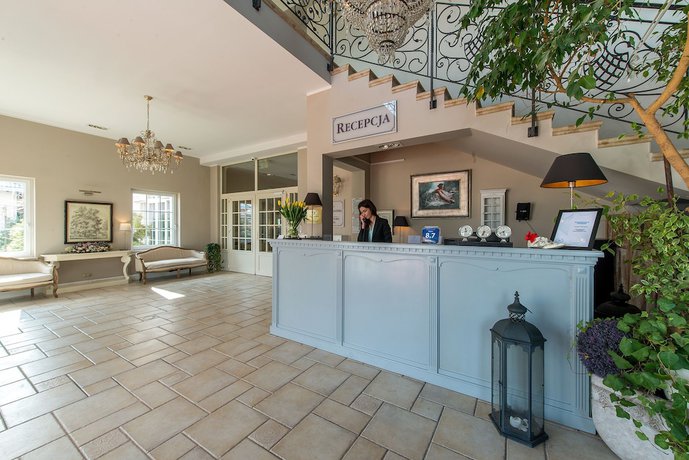 Imagen de los interiores del Riviera Resort Modlin Airport. Foto 18