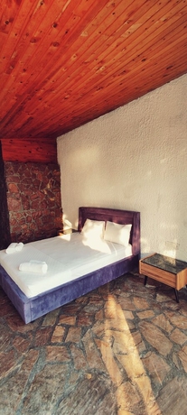 Imagen de la habitación del Rocas Roja Beach Hotel. Foto 14