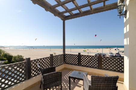 Imagen de la habitación del Roda Beach Resort. Foto 11