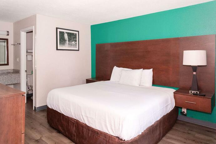Imagen general del Rodeway Inn Augusta North Washington Rd.. Foto 18
