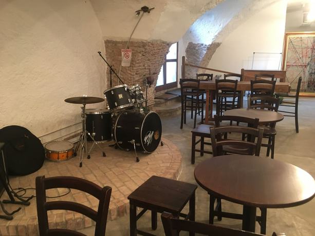 Imagen de los interiores del Rodrigo de Vivar. Foto 19