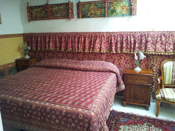 Imagen de la habitación del Rodrigo de Vivar. Foto 12