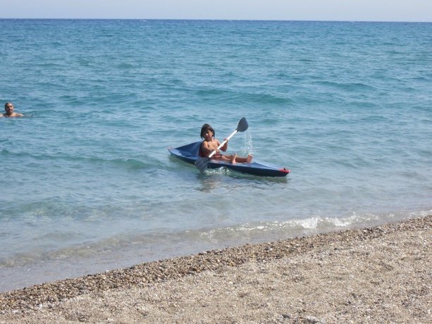 Imagen de los exteriores del Rolli Butik Hotel. Foto 18