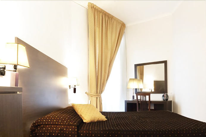 Imagen de la habitación del Roman Residence. Foto 16