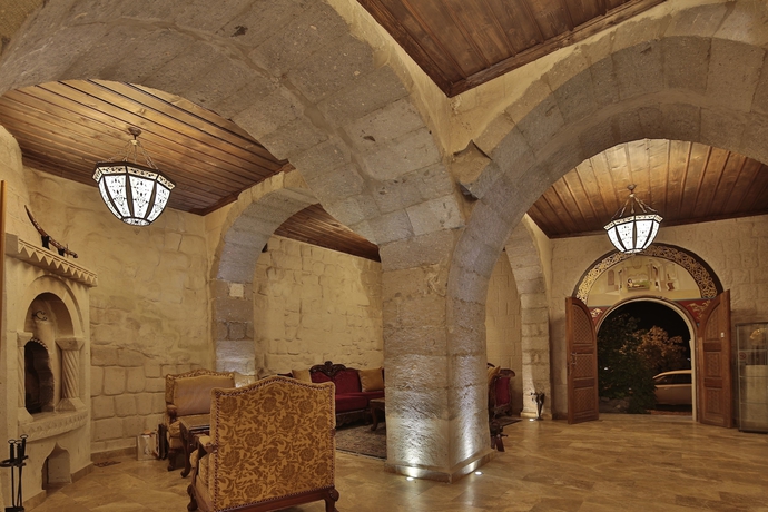 Imagen de los interiores del Romance Cave Suites. Foto 12
