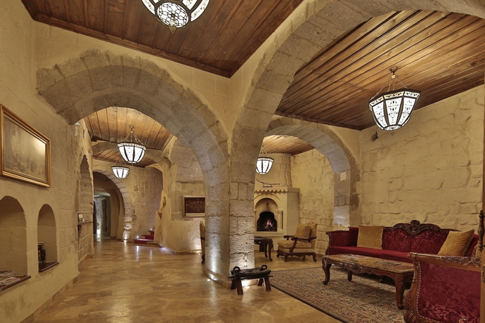 Imagen de los interiores del Romance Cave Suites. Foto 15