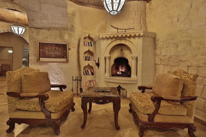 Imagen de los interiores del Romance Cave Suites. Foto 16