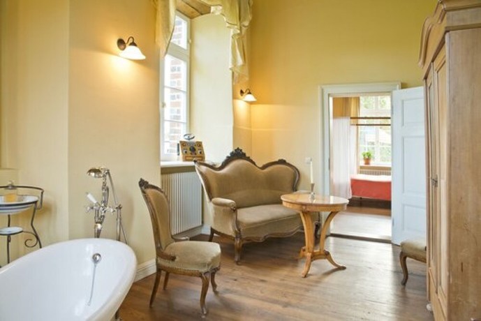 Imagen de la habitación del Romantik Hotel Gutshaus Ludorf. Foto 3