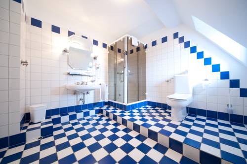 Imagen de la habitación del Romantik Hotel Schloss Hohenstein. Foto 4