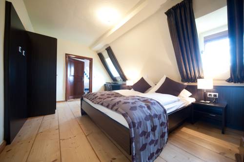 Imagen de la habitación del Romantik Hotel Schloss Hohenstein. Foto 6