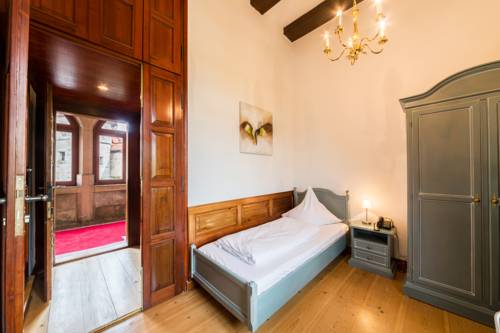 Imagen de la habitación del Romantik Hotel Schloss Hohenstein. Foto 9