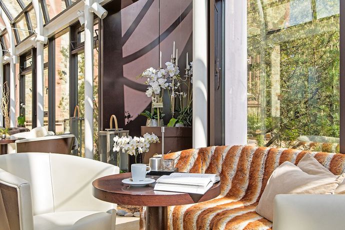 Imagen de los interiores del Romantik Hotel Schloss Rettershof. Foto 19